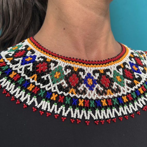 Collar de mullos de Saraguro